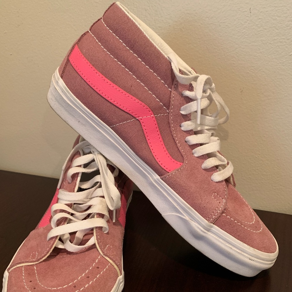 Vans Women’s Sk8-Hi Old School purple and pink